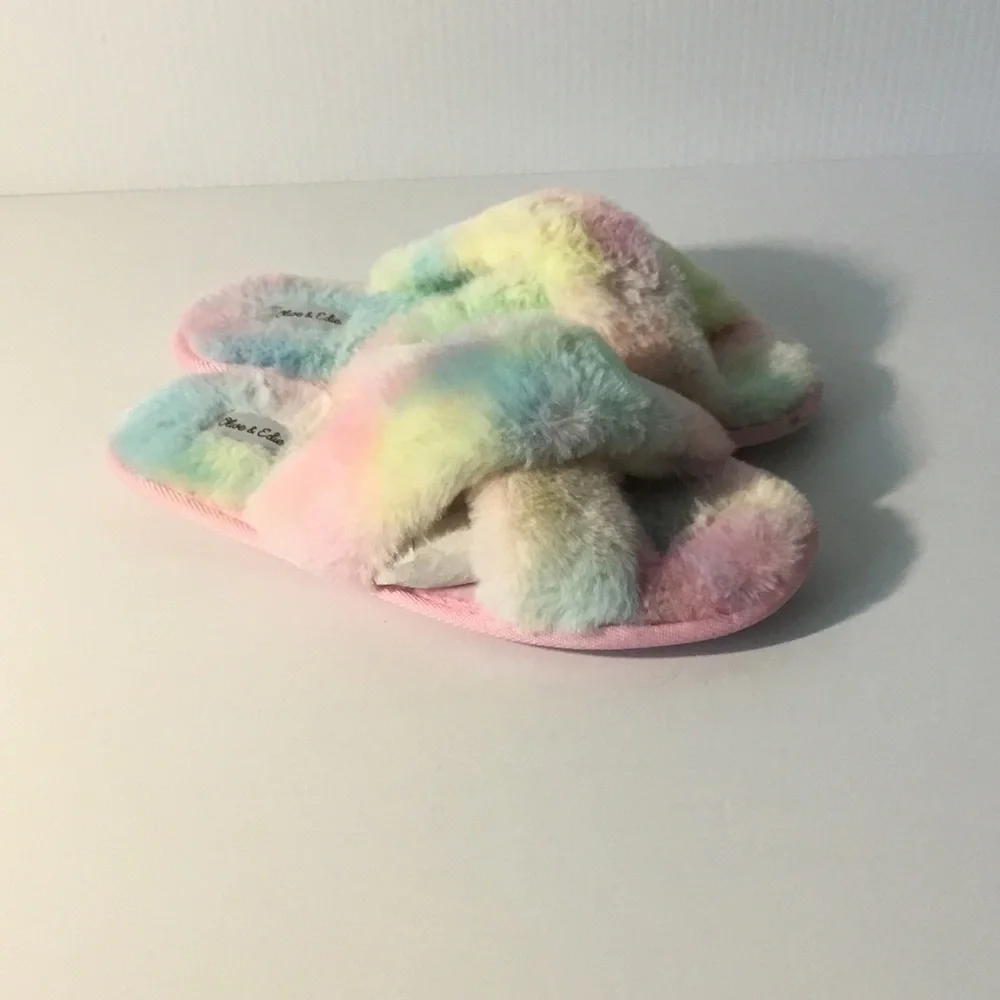 Kids Plush Cross-Band Slippers – Pastel Rainbow